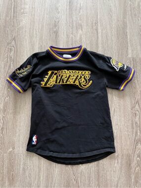 Los Angeles Lakers Kids Black Short Sleeve Tee